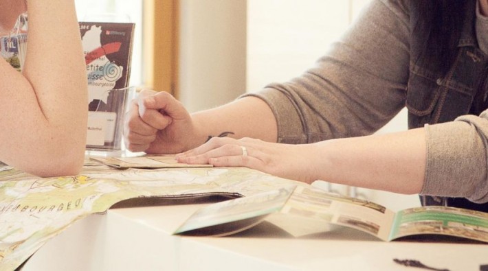 Camping Martbusch Berdorf Luxemburg Rezeption 02-1024x485